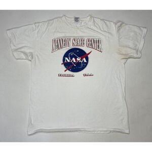 VINTAGE Kennedy Space Center NASA T-shirt Men XL White 90s Single Stitch